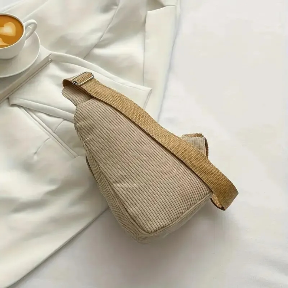 خمر سروال قصير حقيبة كروسبودي  - مراجعة Mini Backpack Purse وسعره